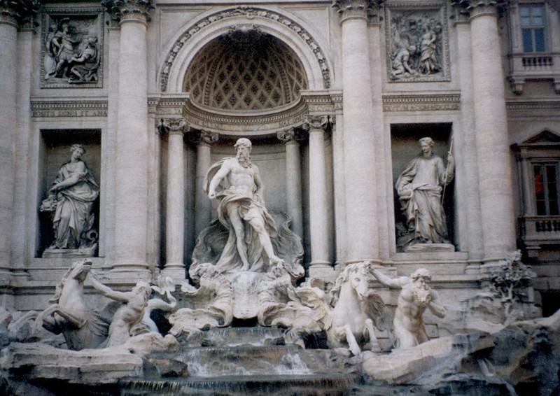 aaaaahh the Trevi Fountain